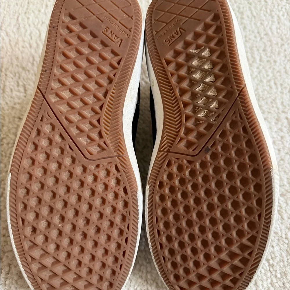 Vans Black and White x Gilbert crockett - Picture 5 of 7